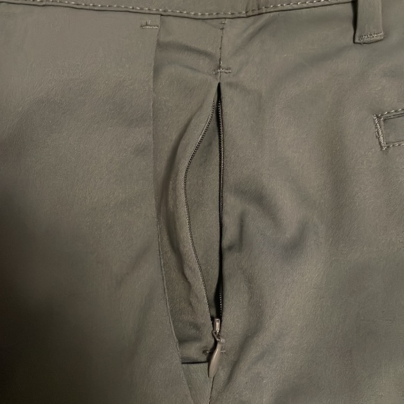 Shorts - Picture 8 of 9